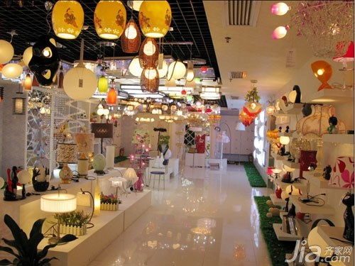 溫州配電柜回收今日?qǐng)?bào)價(jià)與日用雜品回收行情分析